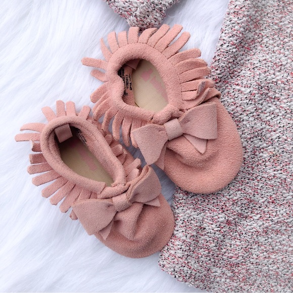 Bundle Baby Girl Gap18-24m Dress + 2 Pairs of Mocassins - Picture 2 of 6